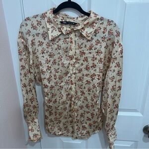 Zara floral satin ruched button down blouse
